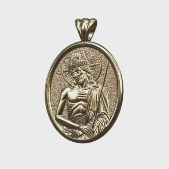 Video - Yellow Gold Extreme Humility Oval Pendant